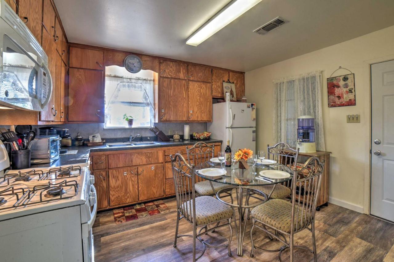 Holiday home 8 Blocks To Main St And Wineries Fredericksburg