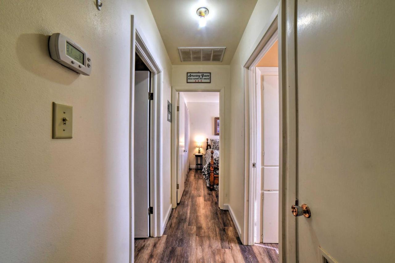 8 Blocks To Main St And Wineries Holiday home *