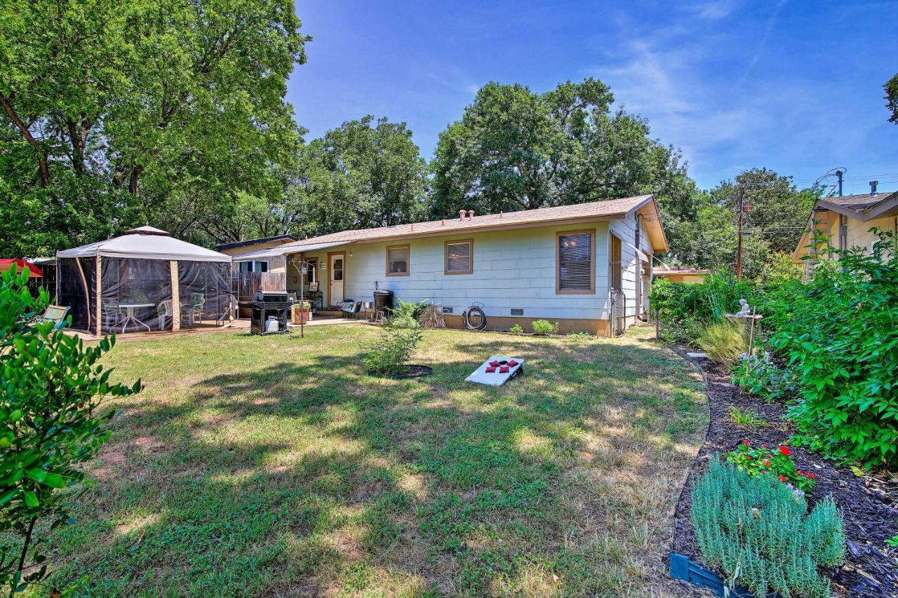 8 Blocks To Main St And Wineries Holiday home *